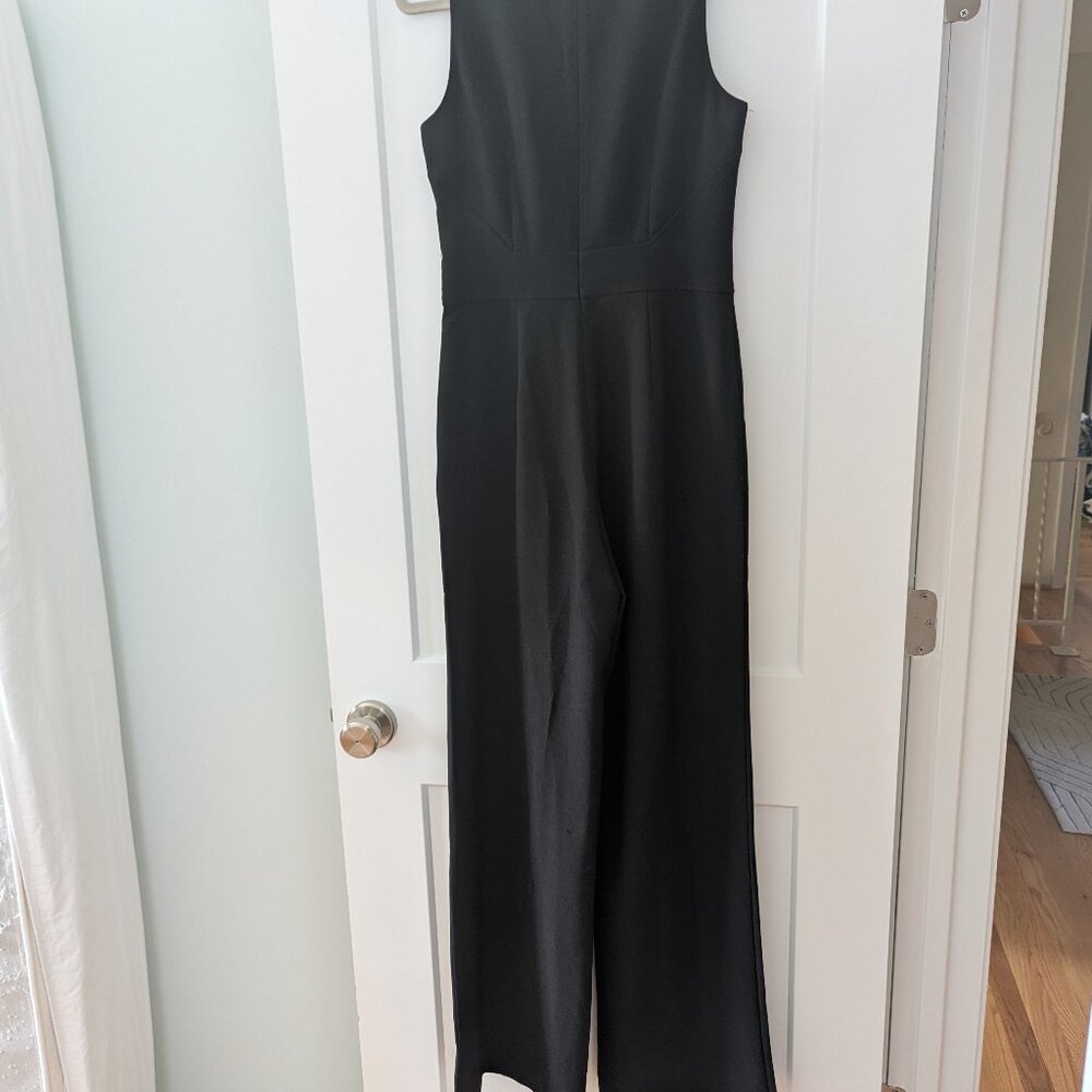 Vince Camuto Tie Waist Crepe Jumpsuit - Size 6 - Black - Picture 2 of 4